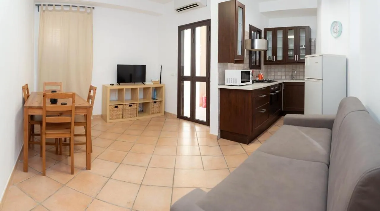 Le Amiche Apartman Marina di Ragusa 0*,